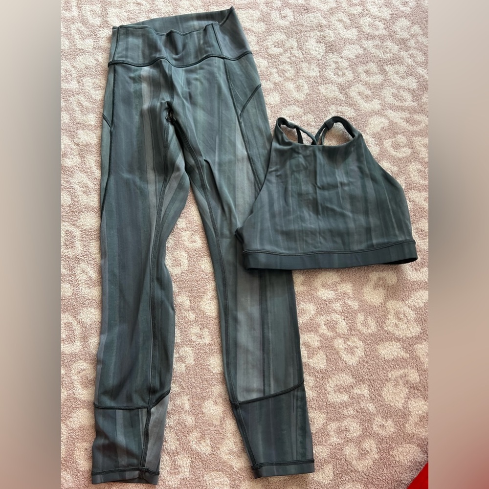 Lululemon workout set